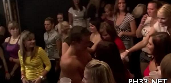 Leaking vagina on the dance floor